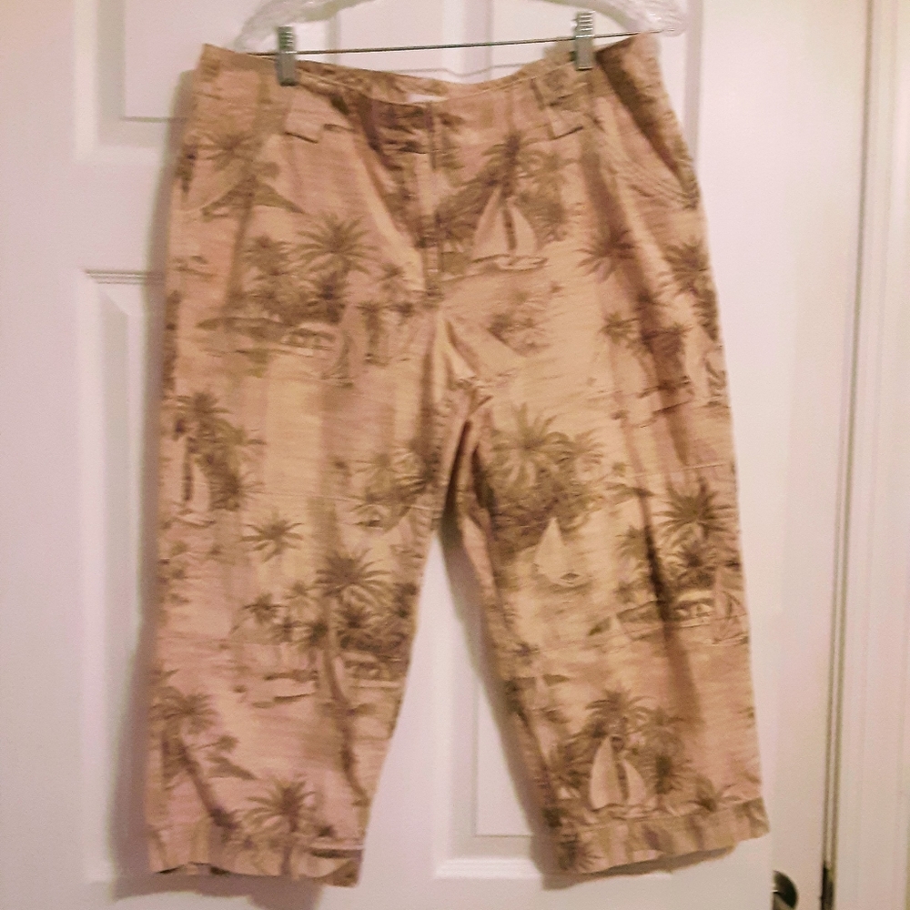 Liz Claiborne Vintage Crops